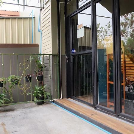 Why Not House Hostel Chiang Mai Exterior photo