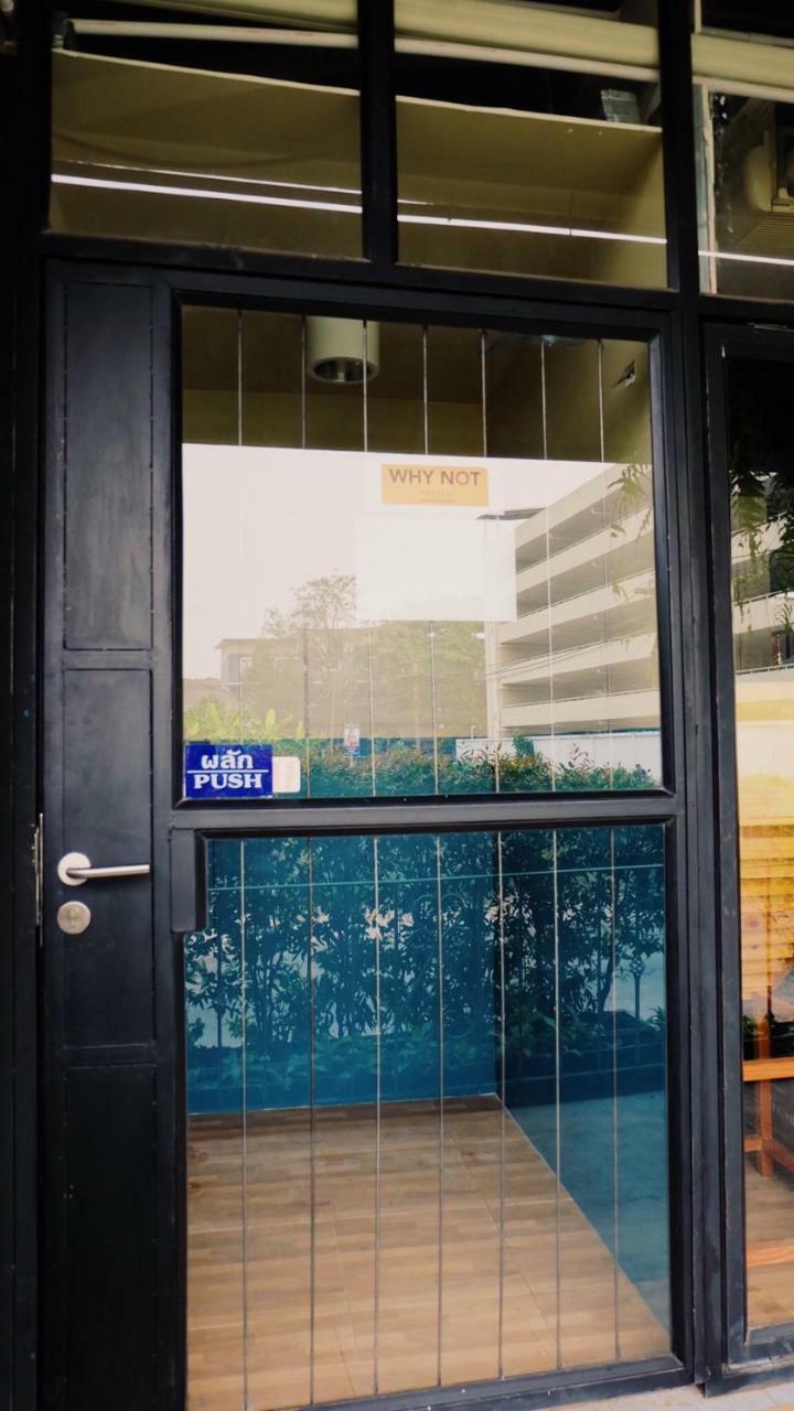 Why Not House Hostel Chiang Mai Exterior photo